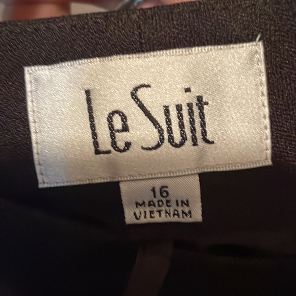 Le Suit Lined blazer with dark brown pants. - Picture 8 of 10